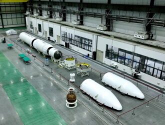 «Чжункэ» косплеит Маска